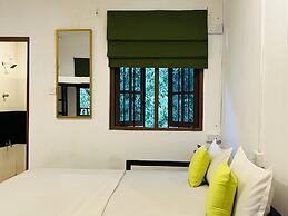 Funky Leopard Safari Lodge Bordering Yala National Park - Hostel