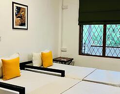 Funky Leopard Safari Lodge Bordering Yala National Park - Hostel