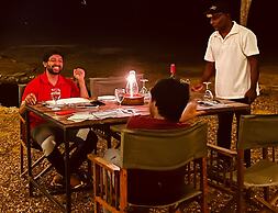 Funky Leopard Safari Lodge Bordering Yala National Park - Hostel