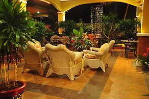 Casa Verde Hotel & Events Center