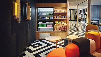 Garner Osaka Honmachi Station by IHG