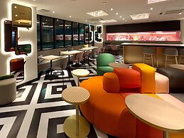 Garner Osaka Honmachi Station by IHG