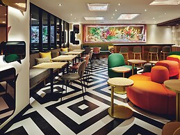 Garner Osaka Honmachi Station by IHG