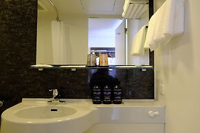 Garner Osaka Honmachi Station by IHG