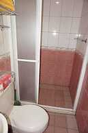 Lakeside Shopping B&B