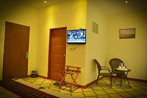 Ocean Blue Ngwe Saung Beach Hotel