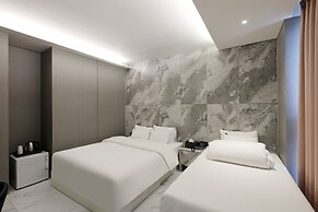 Hotel the Designers Premier Seongsu and Konkuk univ