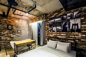 Hotel the Designers Premier Seongsu and Konkuk univ