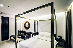 Hotel the Designers Premier Seongsu and Konkuk univ