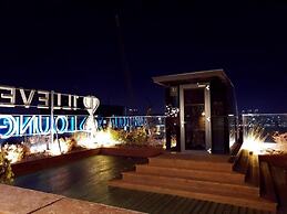 Hotel the Designers Premier Seongsu and Konkuk univ