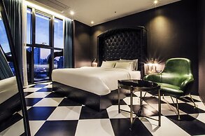 Hotel the Designers Premier Seongsu and Konkuk univ