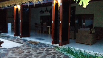 Gili Palms Villas