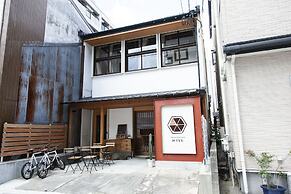 Fukuoka Guesthouse HIVE - Hostel