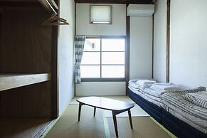 Fukuoka Guesthouse HIVE - Hostel