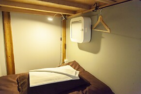 Fukuoka Guesthouse HIVE - Hostel