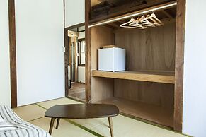 Fukuoka Guesthouse HIVE - Hostel