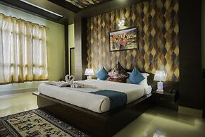 Golden Star Continental & Spa