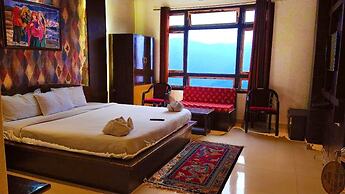 Golden Star Continental & Spa