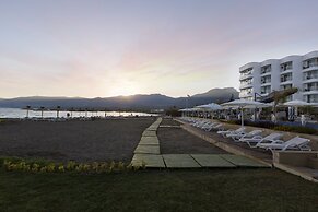 Marpessa Blue Beach Resort & SPA Hotel