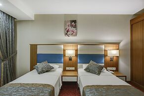 Marpessa Blue Beach Resort & SPA Hotel