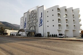 Marpessa Blue Beach Resort & SPA Hotel