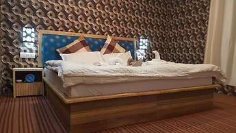 The Wooden Nest