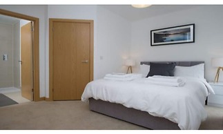 Tailored Stays  -  Executive Town House