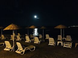 Erkin Beach Club Hotel