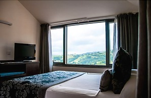 Hotel Palacio De Meras