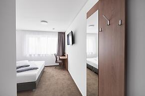HOTEL NEW IN - Ingolstadt - Gaimersheim