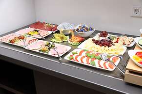 HOTEL NEW IN - Ingolstadt - Gaimersheim