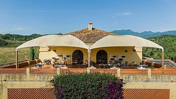 Agriturismo La Petrosa