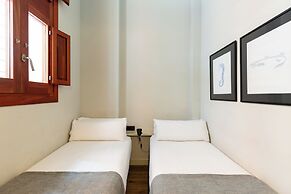 Uma Suites Barceloneta Beach