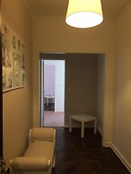 Lx Center Guesthouse