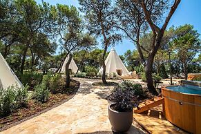 Arena One 99 Glamping