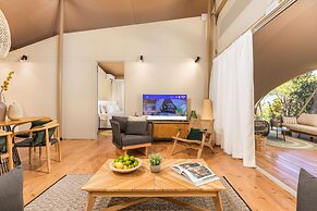 Arena One 99 Glamping