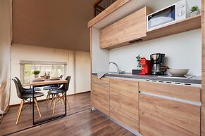 Arena One 99 Glamping