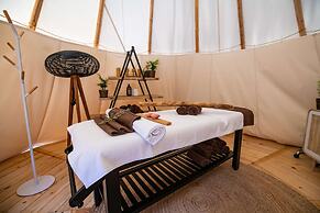 Arena One 99 Glamping