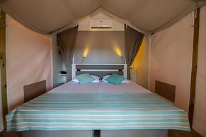 Arena One 99 Glamping