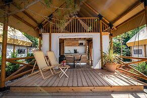 Arena One 99 Glamping