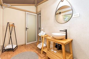 Arena One 99 Glamping