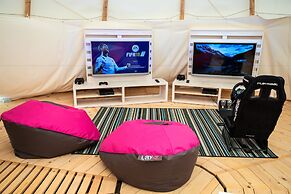 Arena One 99 Glamping