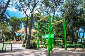 Arena One 99 Glamping