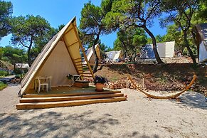 Arena One 99 Glamping