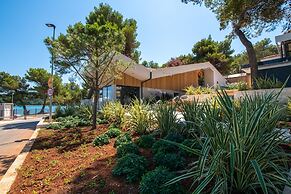 Arena One 99 Glamping