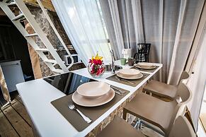 Arena One 99 Glamping