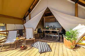Arena One 99 Glamping