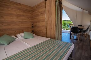 Arena One 99 Glamping