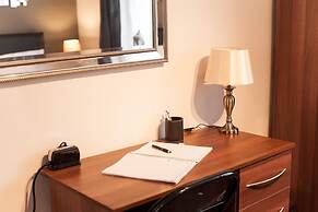 Courthouse Apartments