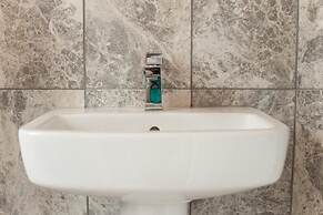 Courthouse Apartments